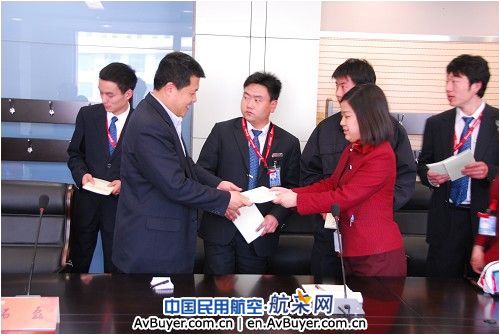 国航地服党委召开派遣制党员专题动员会