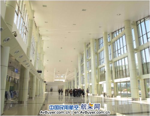 花园式航站楼拔地而起，傣家明天更辉煌