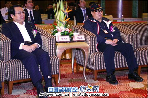 深圳航空公司与沈阳市人民政府签订合作协议