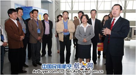 中国企业文化研究会考察团到中国商飞访问