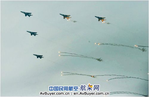 中航工业派出精兵为青岛海上大阅兵保驾护航