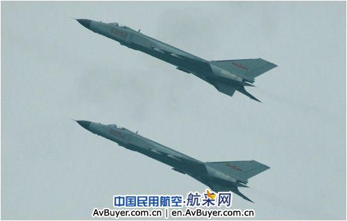 中航工业派出精兵为青岛海上大阅兵保驾护航