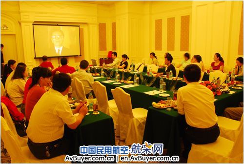 商旅公司召开“学习实践科学发展观”转段动员会