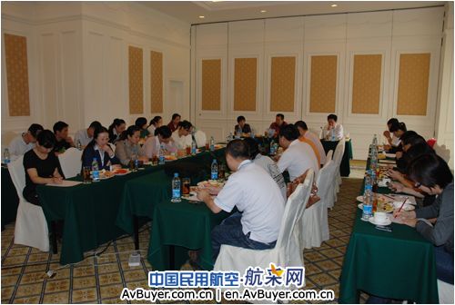 商旅公司召开“学习实践科学发展观”转段动员会
