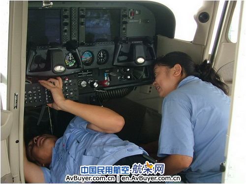 广汉“青年文明号”在机坪熠熠闪光