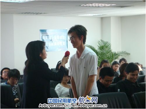 东航北京开展“青春耀东航”讲堂活动纪念五四