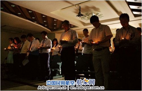 鹰联航空举办纪念5.12汶川大地震一周年活动