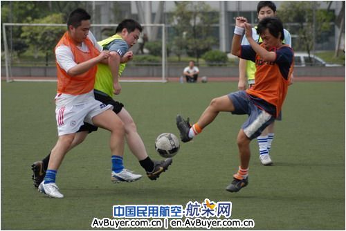 民航二所、西南空管局“纪念抗震救灾一周年”