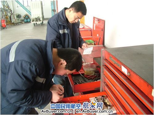 广汉机务开展安全专项排查工作