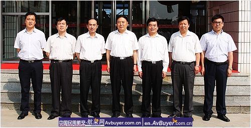 民航局李家祥局长一行赴中国民航大学调研