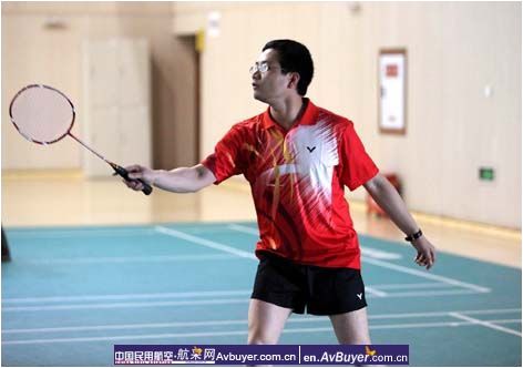 国航成都维修基地航线部分工会举行羽毛球比赛