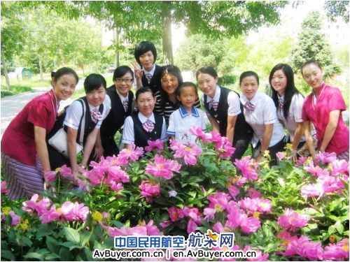 南航新疆爱心回报篇儿童村“六一”亲子活动记