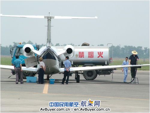 广汉机务11条措施确保机坪运行安全