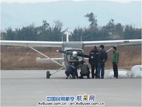 广汉机务召开南充机场保障专项工作会