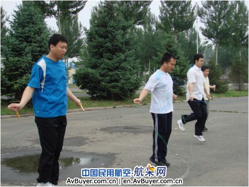 黑龙江空管分局航务部开展活动减轻职工压力