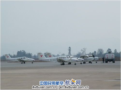 广汉机务注重南充机场分流训练细节管理工作