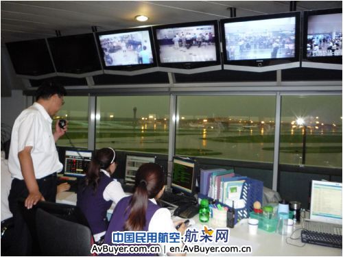 东航北京面对不正常航班　服务井然有序