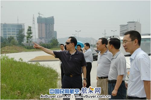 民航飞院与阆中市签订机场建设项目合作协议