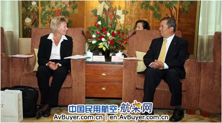 古德里奇短舱和内饰集团总裁访问中国商飞