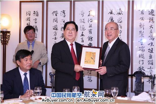 南航台分公司成立 首批在台设分公司大陆企业