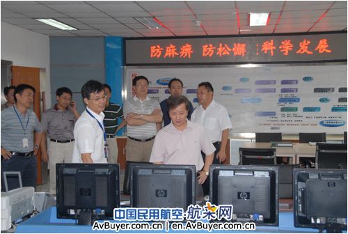 民航局空管局在南昌调研设备保障运行工作