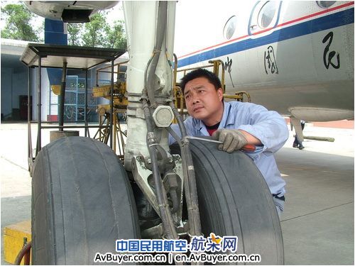 梁海涛:平凡岗位乐奉献