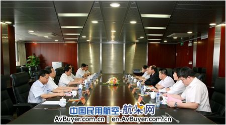 中国建筑工程总公司总经理易军访问中国商飞