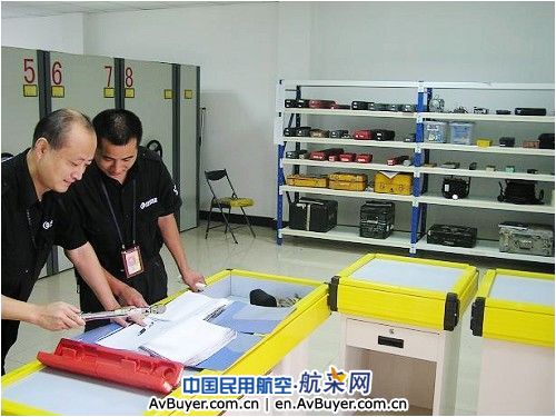 东航安徽维修部新定检工具间投入使用