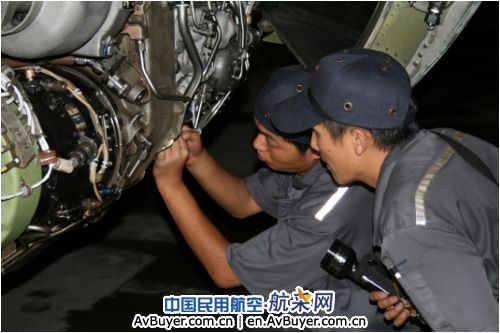 国航贵阳维修基地顺利实施B733飞机81A定检