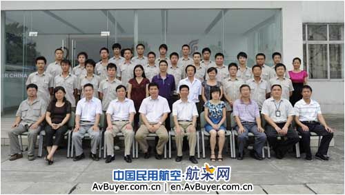 首期国航机务班在成都开课