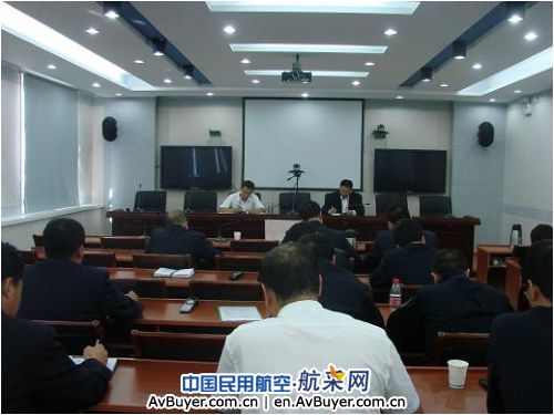 锡林浩特机场积极部署安全大检查“迎检”工作