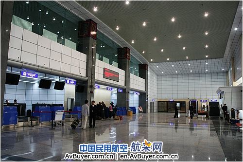 西藏昌都邦达机场改扩建工程正式竣工