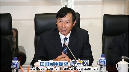 GE航空集团副总裁柔莎莉访问中国商飞公司