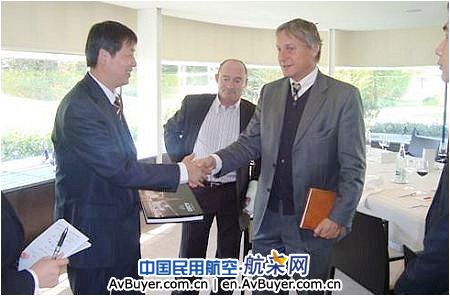 中国商飞公司副总经理史坚忠赴欧洲考察访问