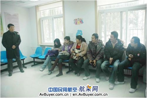 东航北京分公司组织一线员工接种甲流疫苗