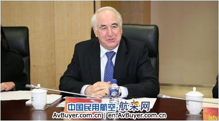 美捷特公司CEO特里.特威格一行访问中国商飞