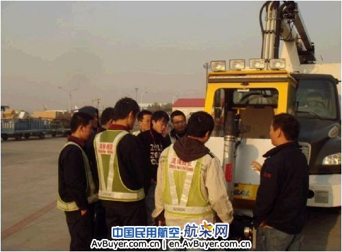 深航沈阳维修分部09年第一场大雪航班保障记