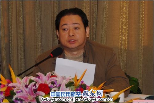 民航二所举办学习十七届四中全会精神培训班
