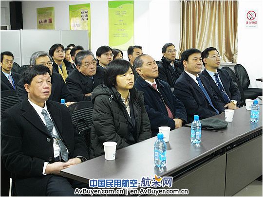 华航气象协会领导莅临沈阳气象中心参观交流