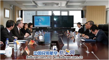法国卓达宇航集团总裁访问中国商飞公司