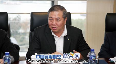 法国卓达宇航集团总裁访问中国商飞公司