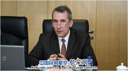 法国卓达宇航集团总裁访问中国商飞公司
