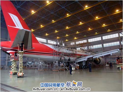 国航成都维修基地挑战货机维修新高度