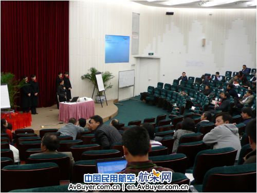 东航集团客户产品进入北大校园