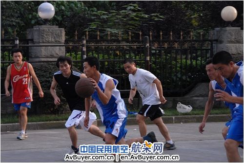 民航二所团委创新思路 强化异地工作团员管理