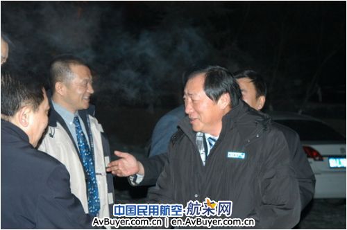 南航领导新年前夕慰问北方分公司干部员工