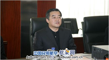 中科院副院长阴和俊一行访问中国商飞公司