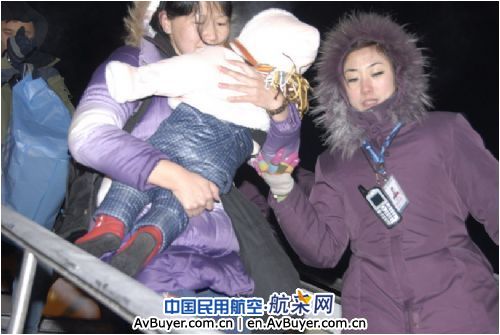 在零下30度奋战的南航吉林员工