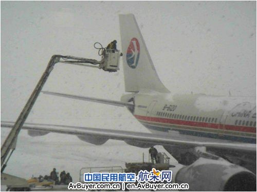 京城瑞雪苍茫 东航全力保障