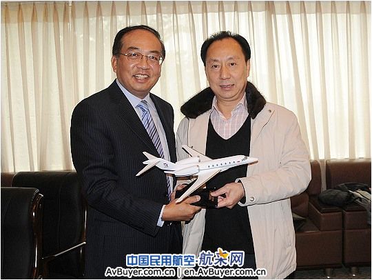 民航飞院校长郑孝雍会见德事隆中国总裁林明扬